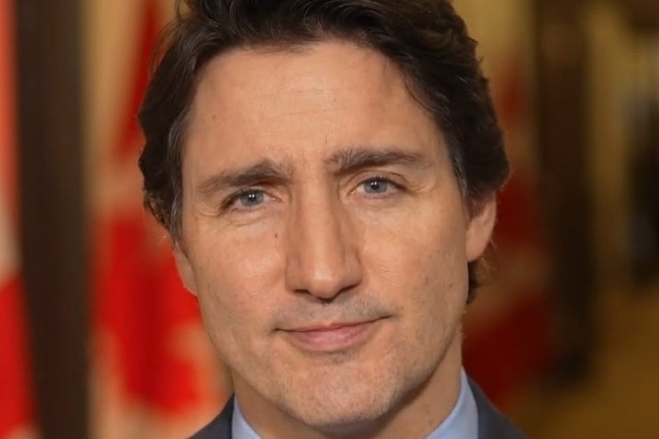 Canadas Trudeau secures NDP deal to shore up minority government