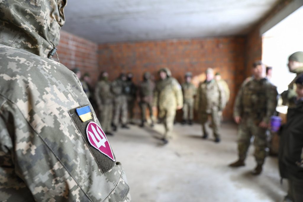 Russian airstrike hits base in western Ukraine kills 35