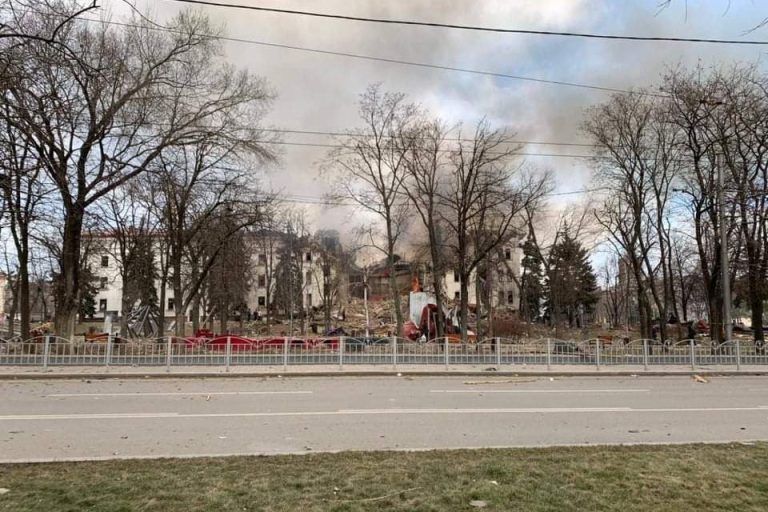Ukraine reports 300 dead in airstrike on Mariupol theater