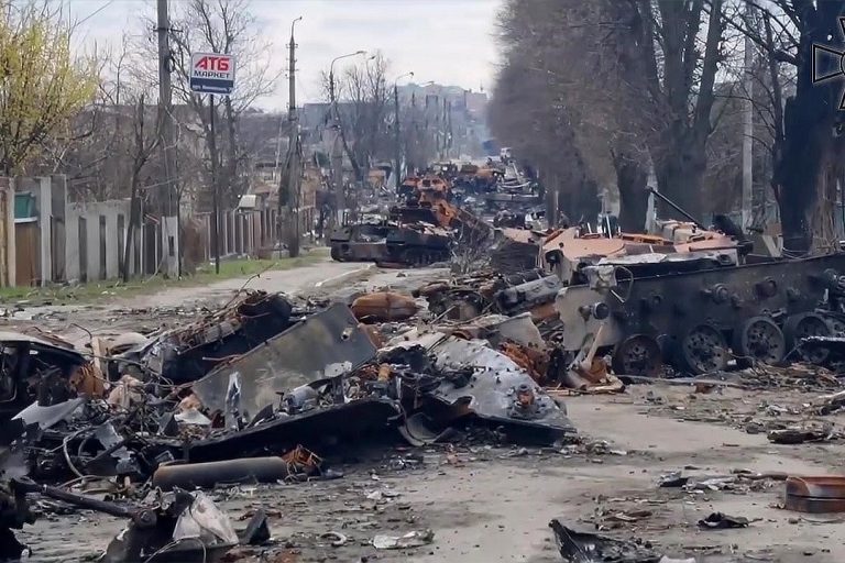 Germany Expels 40 Russian Diplomats Over Bucha Mass Graves