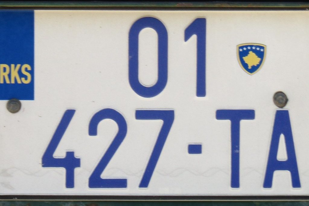 Kosovo License Plate Dispute Fuels North Kosovo Crisis