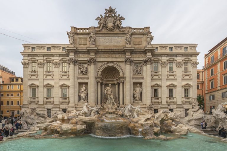 Activists Turn Trevi Fountain Black in Environmental Protest Stunt