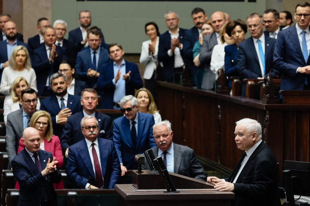 Polands PiS Wins Most Seats but Loses Majority