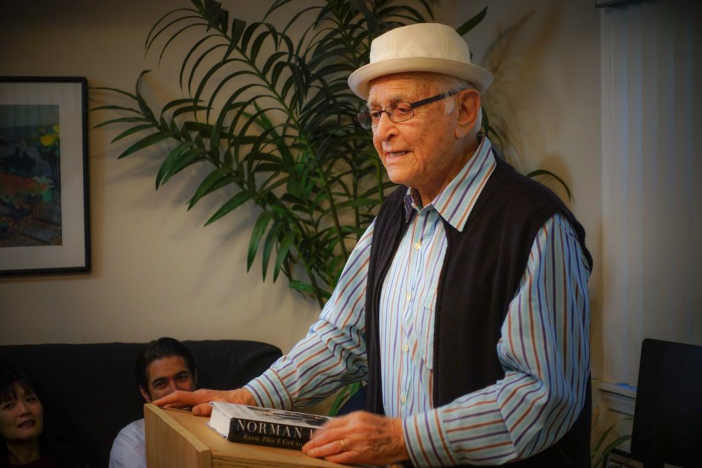 Norman Lear, TV Legend Who Tackled Tough Issues, Dies at 101