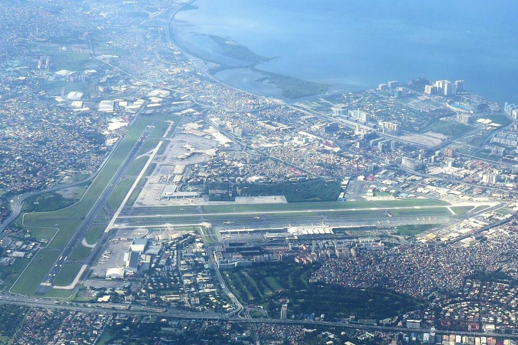 Car Crash Kills 2 at Manila Airport Entrance