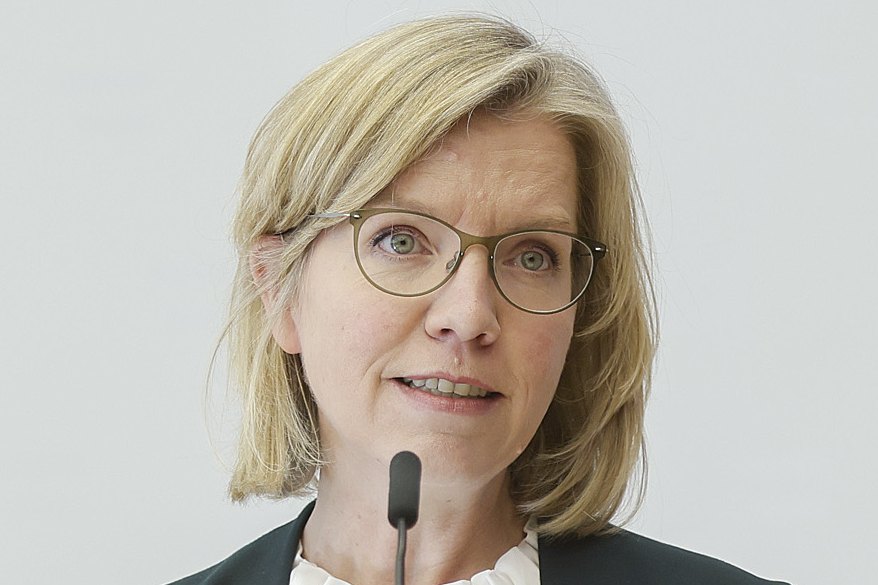 Austria Green Party Elects Gewessler Leader with 96.76% Vote
