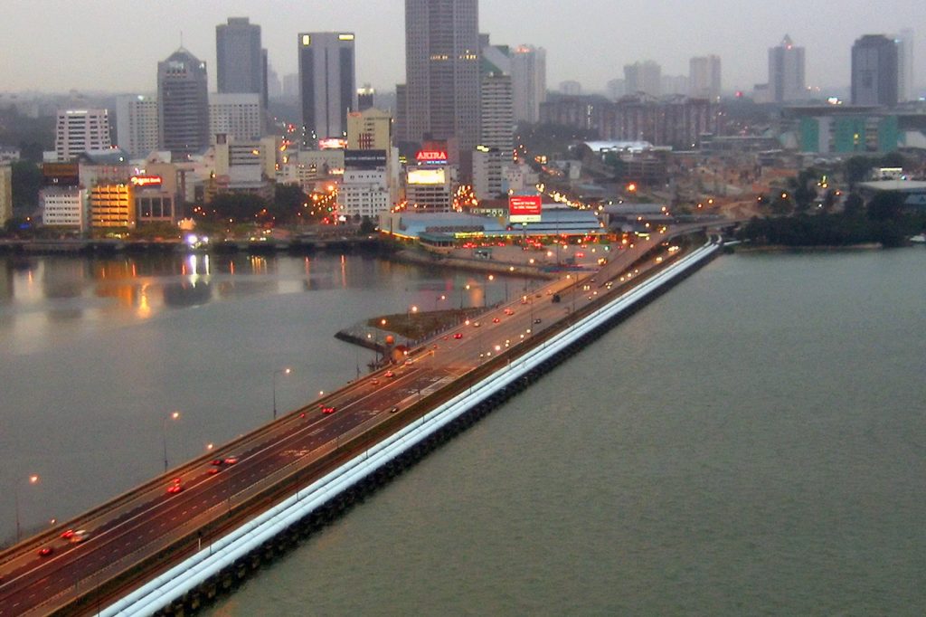 Singapore and Malaysia Renew Water Agreement with Updated Terms