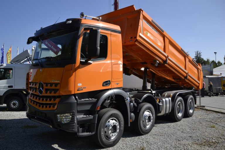 Mini Dump Truck Overturns, Kills Seven in the Philippines Accident