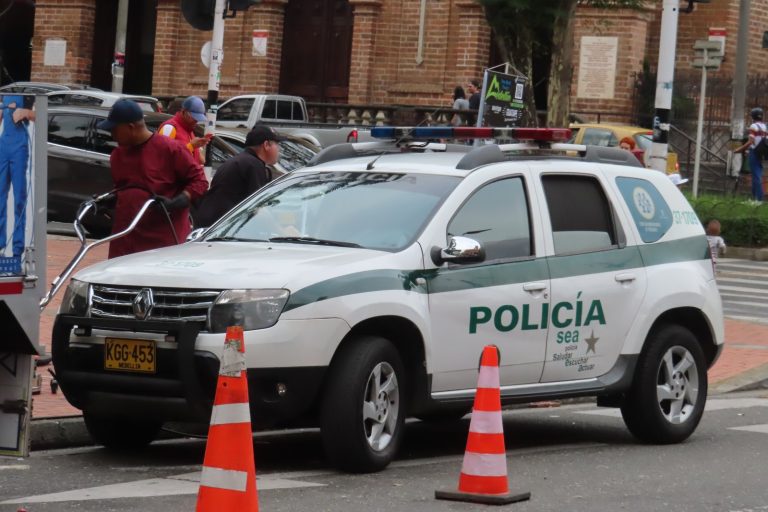 FARC Dissidents Attack Police Station in Cauca, Kill Officer