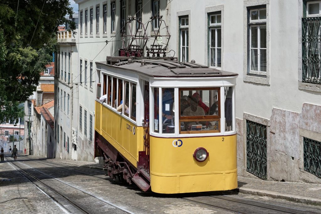 Lisbon Funicular Crash Kills 16, Injures 22