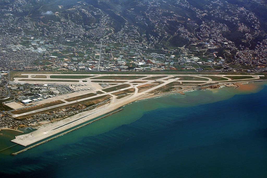Israeli Strikes Hit Road to Beiruts Main International Airport