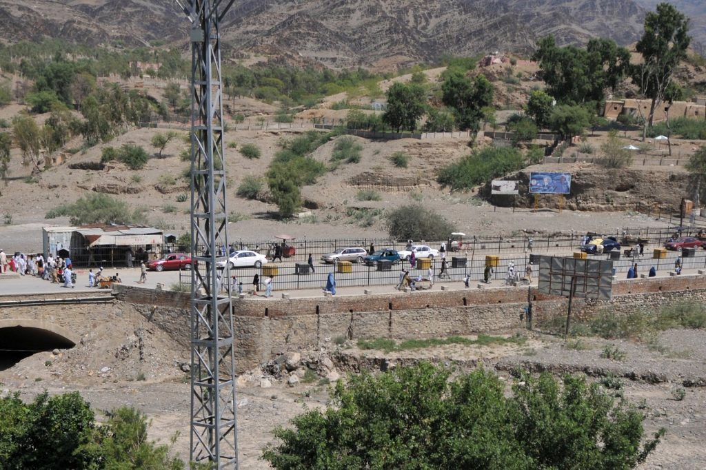 Afghanistans Disputed Durand Line Fuels Deadly Border Clash