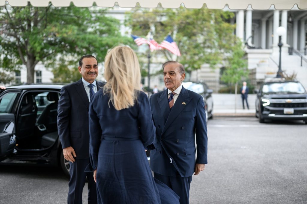 Pakistan Secures US Ceasefire Extension for Irans Unified Proposal