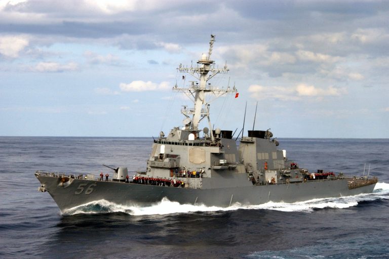 Iranian Navy Allegedly Fires Missiles at US Warship in Gulf Incident