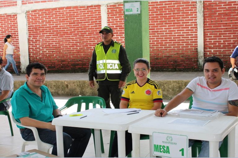 Colombia’s Presidential Election Overshadowed by Armed Groups’ Control of Neighborhoods