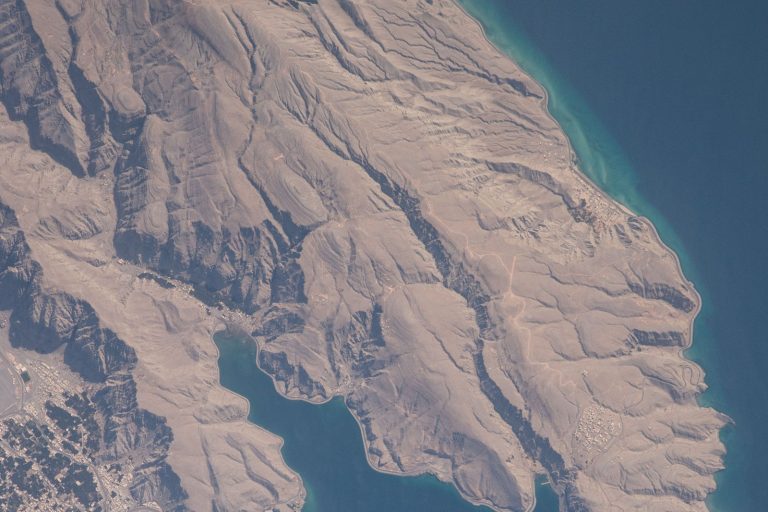 Strait of Hormuz Tensions Rise as Iran and Oman Disagree on Management
