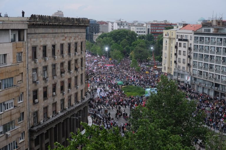 Serbian President Vucic Tells Rally He Will Resign Within Weeks, Triggering Elections