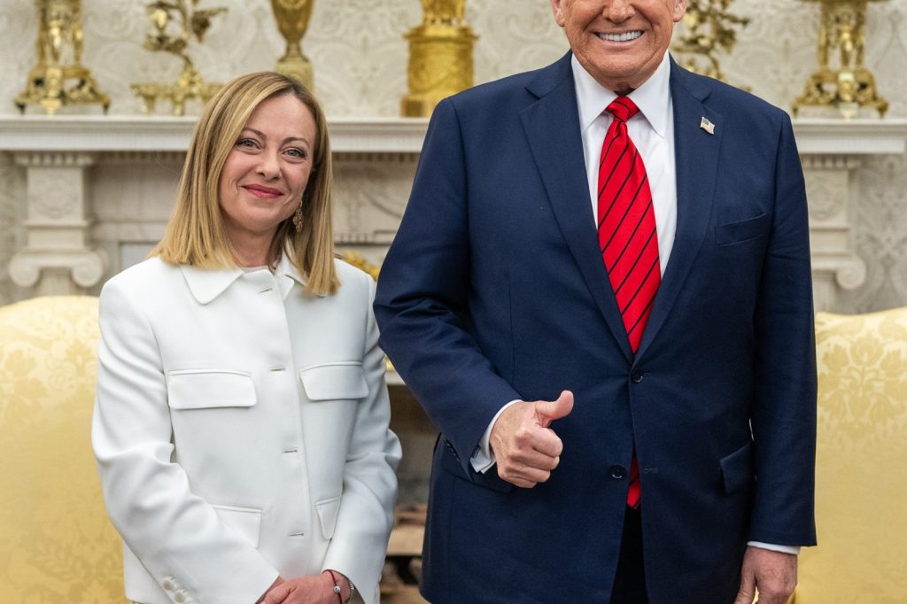 Trump\u2019s \u2018Begged for Photo\u2019 Remark Deepens U.S.-Italy Rift