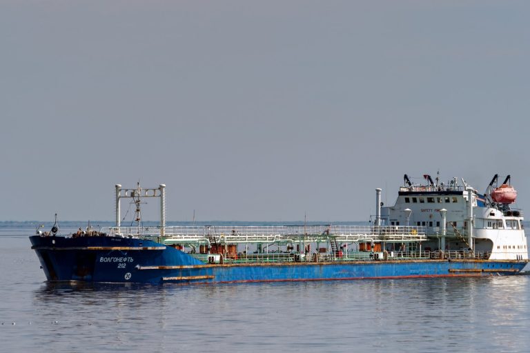 Ukrainian Drones Set Oil Tankers Ablaze in Kerch Strait Attack