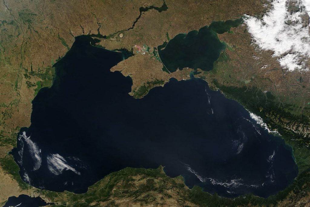 Shadow Fleet Threatens Black Sea With Ecological Disaster