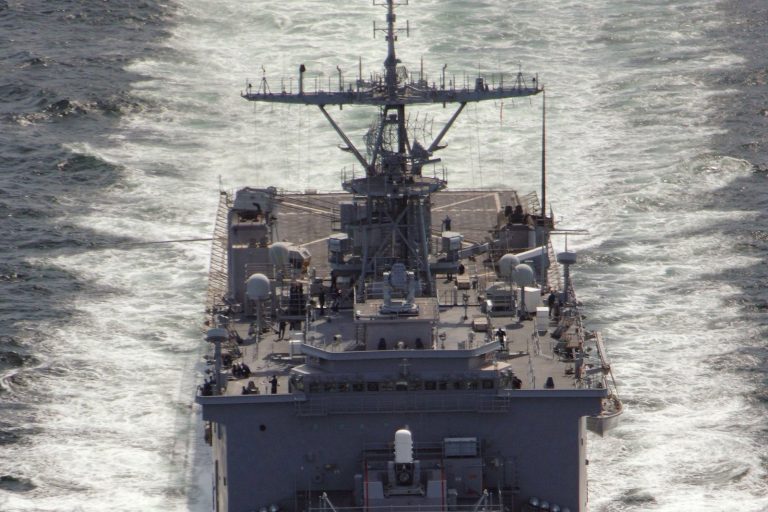 Iran’s Strait Closure Threat: Diplomatic & Military Scenarios