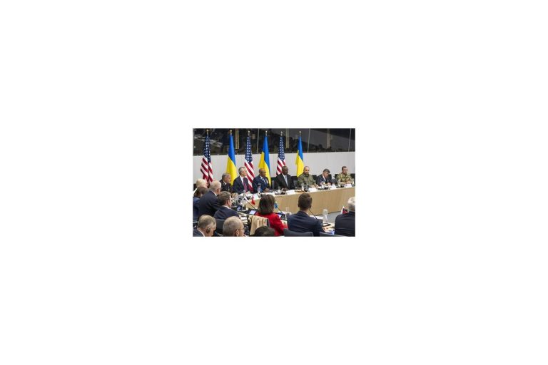 NATO coordinates Ukraine drone deal, training for 50,000 units