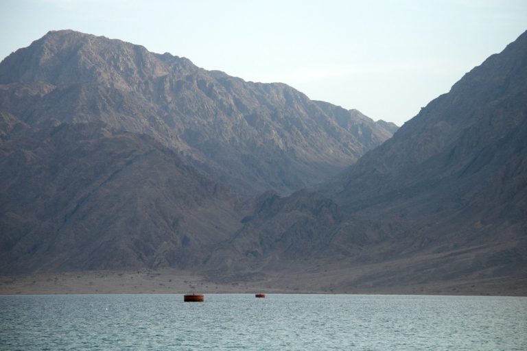 China Seeks To Broker Halt To Houthi Attacks On Red Sea Shipping