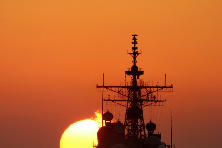 Potential Military and Diplomatic Responses to Hormuz Closure