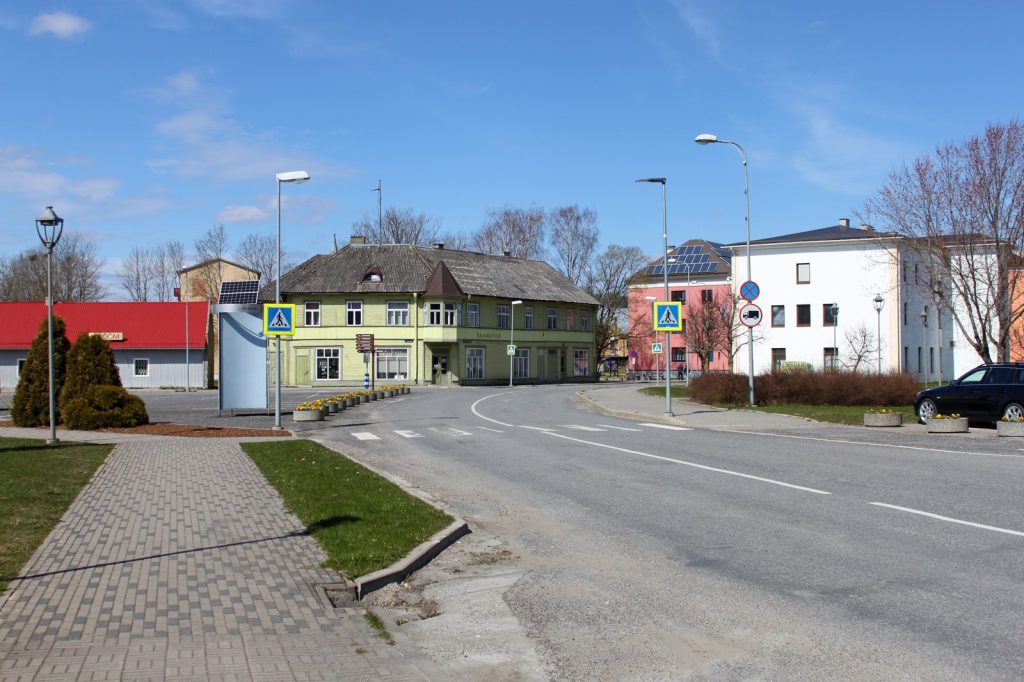 US Troop Withdrawal Costs Estonias Economy and Communities