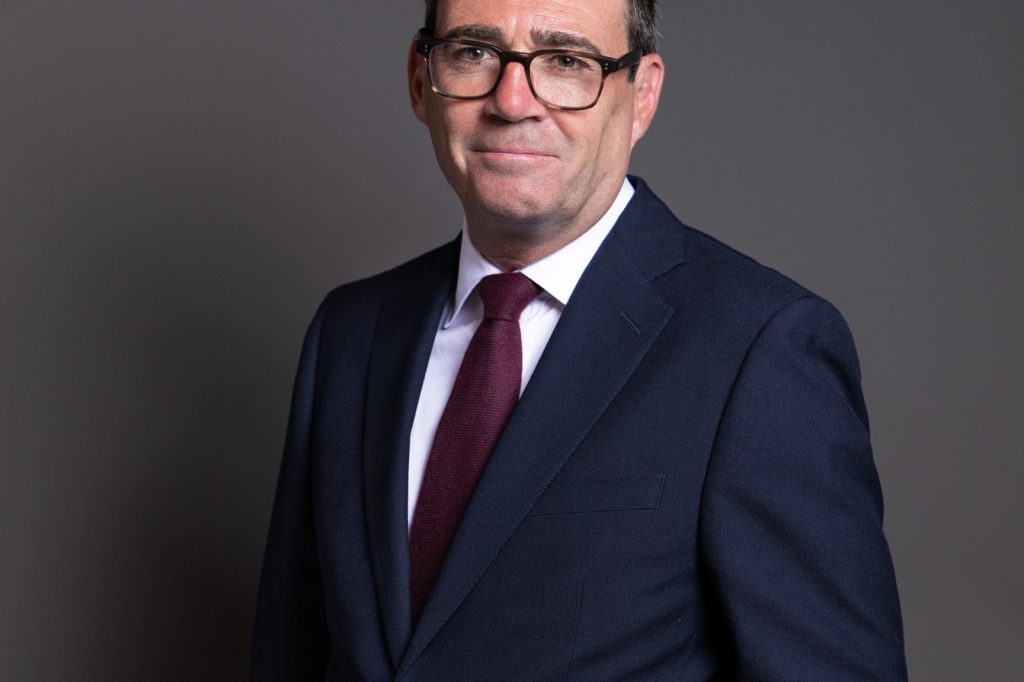 Andy Burnham emerges as potential unifier for struggling UK voters