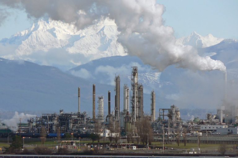 Ukraine escalates strikes on Russia’s oil infrastructure, eroding refining capacity