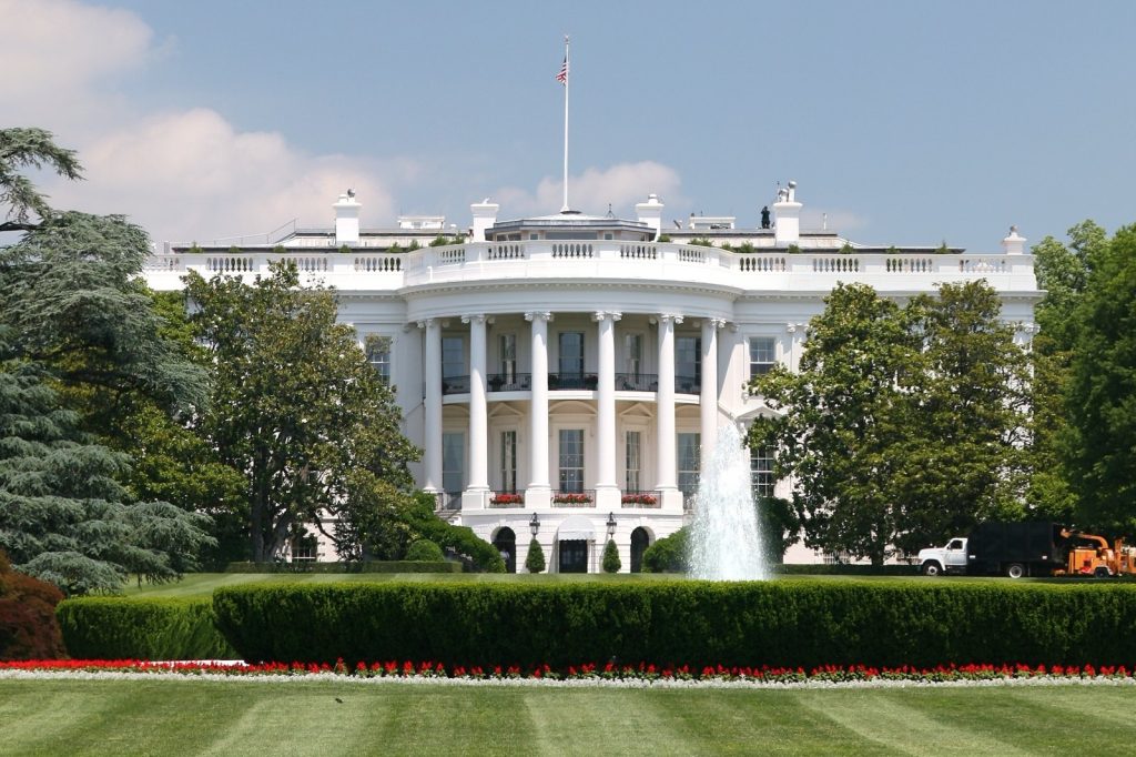 Trump administration drops Strait of Hormuz cargo fee proposal