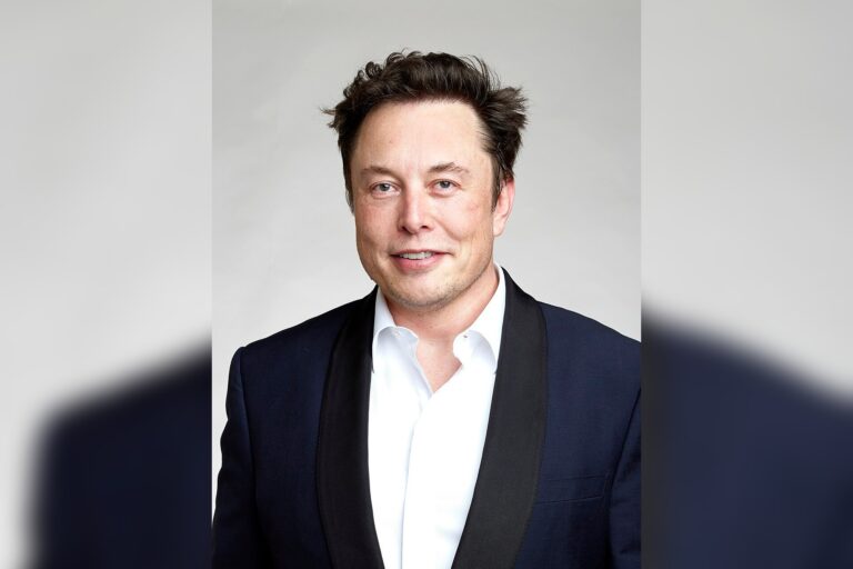Starlink Becomes Ukraine Military Lifeline Controlled By Elon Musk
