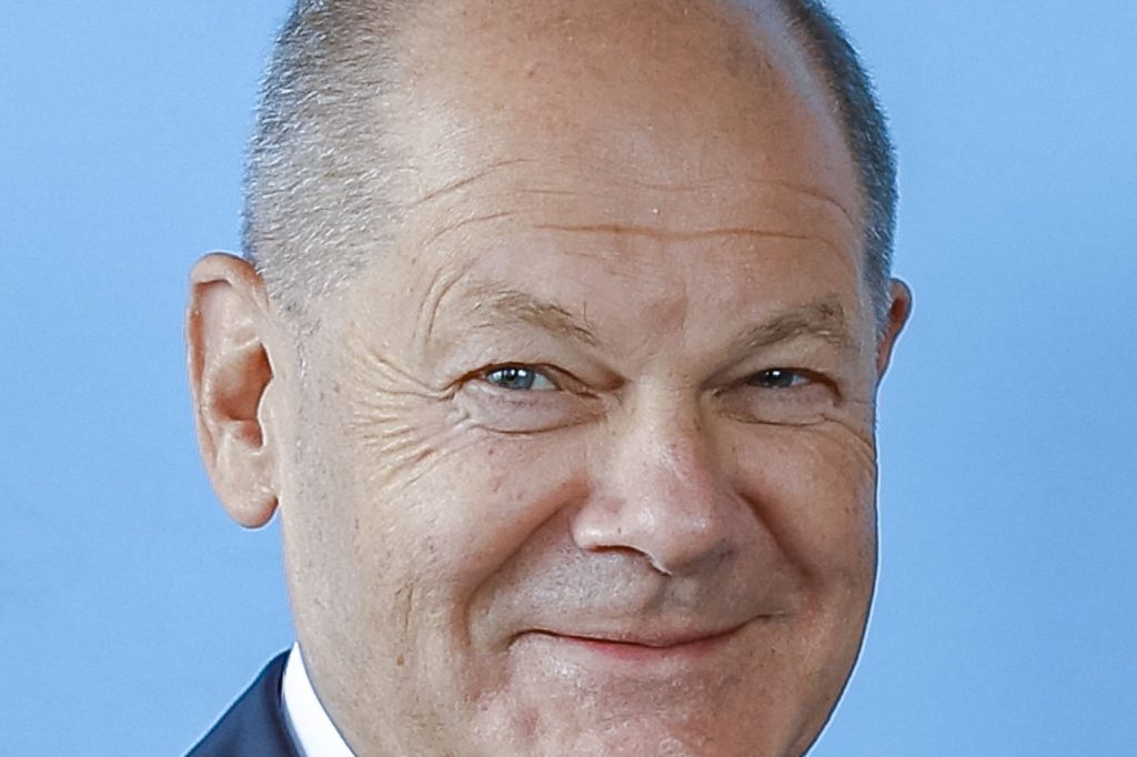 Germany Shifts from Restraint to Military Support for Ukraine