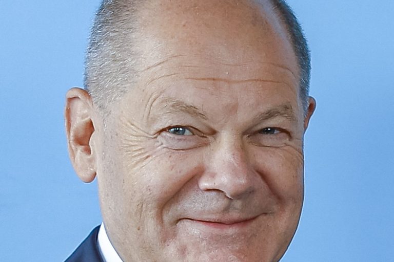 Germany Shifts from Restraint to Military Support for Ukraine