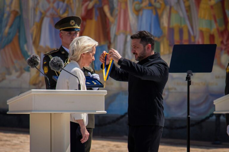 From Independence to Disarmament: Ukraine’s Shifting Path