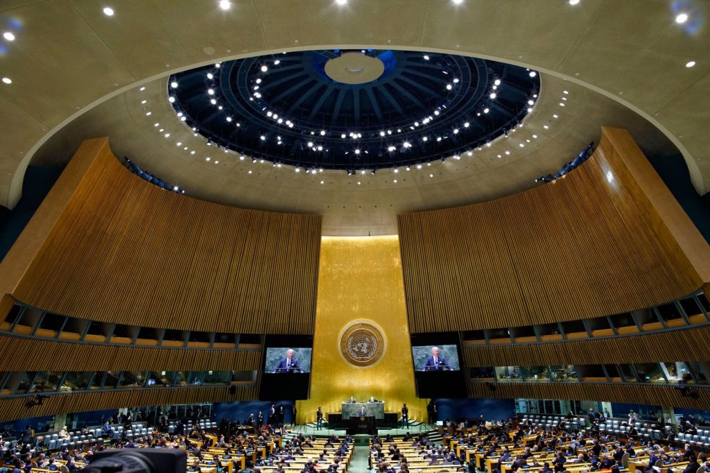 80 Nations at UN Demand Strait of Hormuz Reopen, Condemn Houthi Attacks