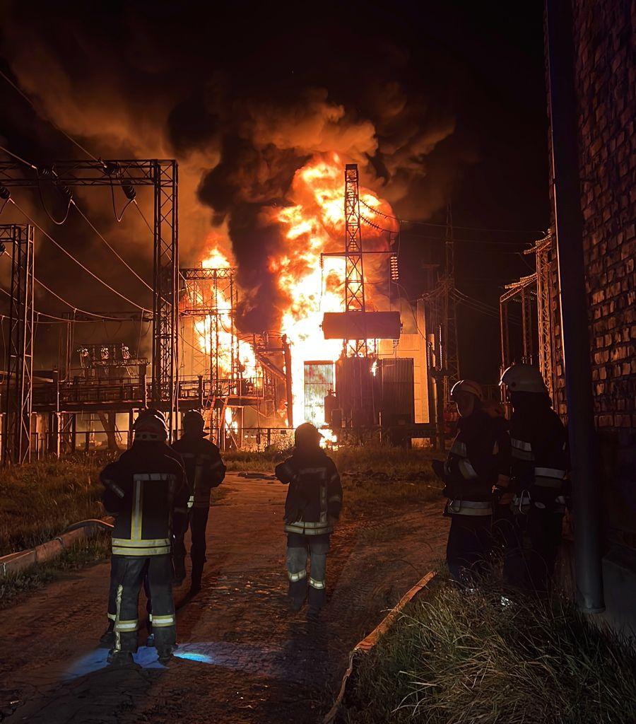 Russian Drone Strike Wounds 26 in Kharkiv