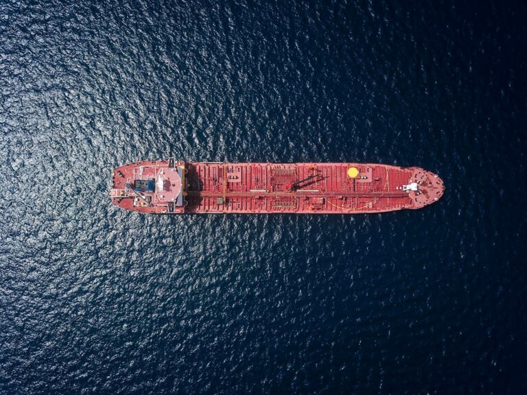 Houthi Rebels Threaten Israeli Ships in Bab-el-Mandeb Strait Passage
