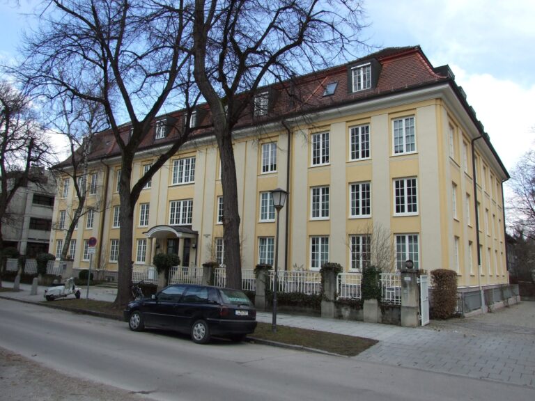 Ifo Institute Reports 13% German Birth Rate Decline
