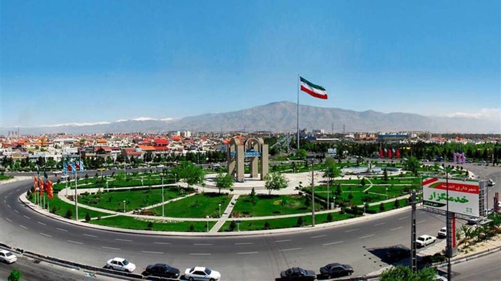 Fire at Iranian Commercial Complex Kills Eight and Injures Forty One