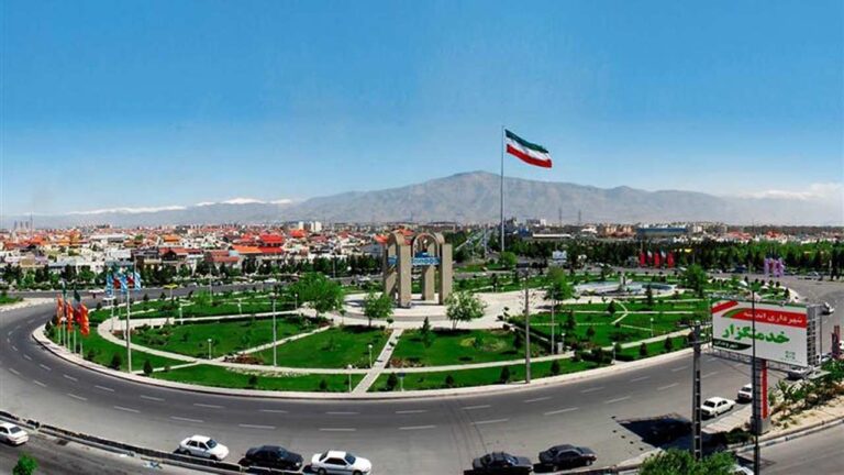Fire at Iranian Commercial Complex Kills Eight and Injures Forty One