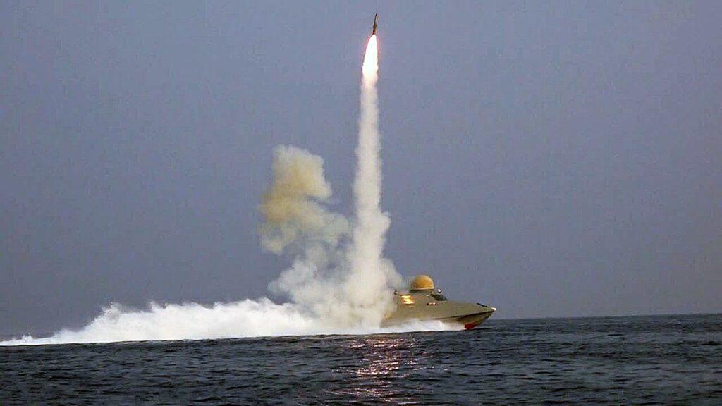 Iran Uses Small Boats Missiles Seize