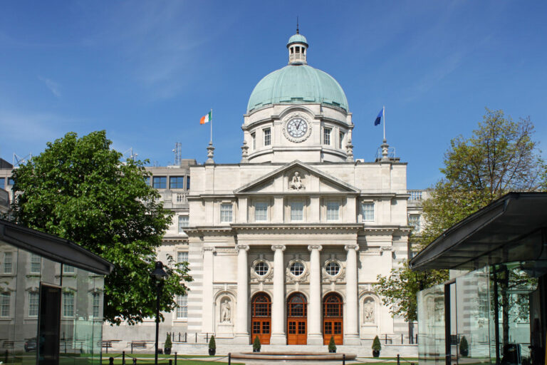 Ireland, Once Bailout Recipient, Now Wealthy EU Net Contributor