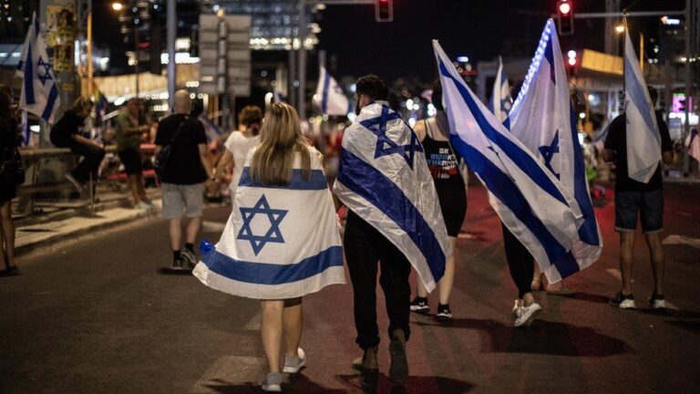 Iran Conflict: Israelis and Palestinians Voice Safety Concerns