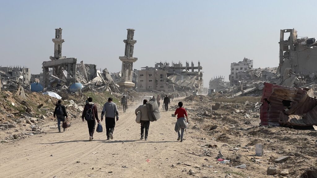 Photo: Grammy Awards red carpet event - illustrating article 'January 2025 Gaza war ceasefire'