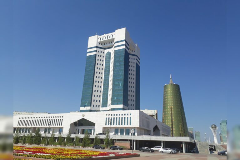 New Kazakhstan Government Retains Core Economic Team