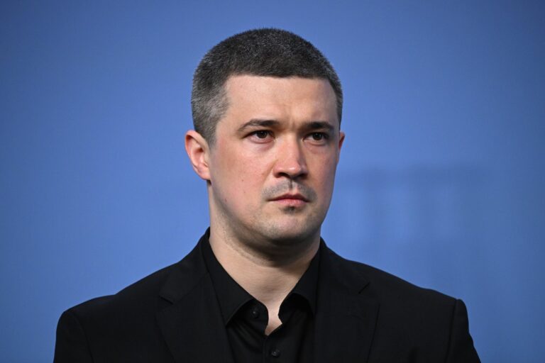 Ukraine’s Digital Minister Fedorov Leads Drone Warfare Revolution