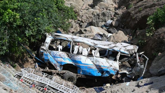 Pakistan Bus Crashes Kill Kahuta And