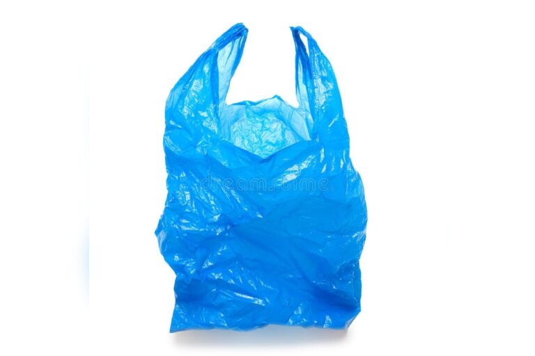 Canada Plastic Ban Takes Effect, Faces Court Challenge